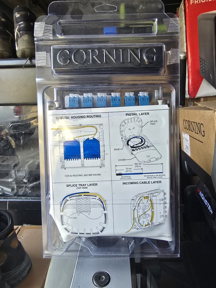 Corning CCH -CS24 -A9-P00RE - Pigtail Splice Cassette
