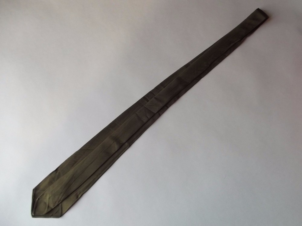 WW2 BRITISH ARMY KHAKI TIE DATED 1942