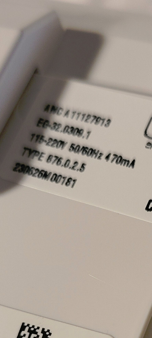 GENUINE Frigidaire 5304532555 5304532554 Refrigerator Replacement Ice Maker