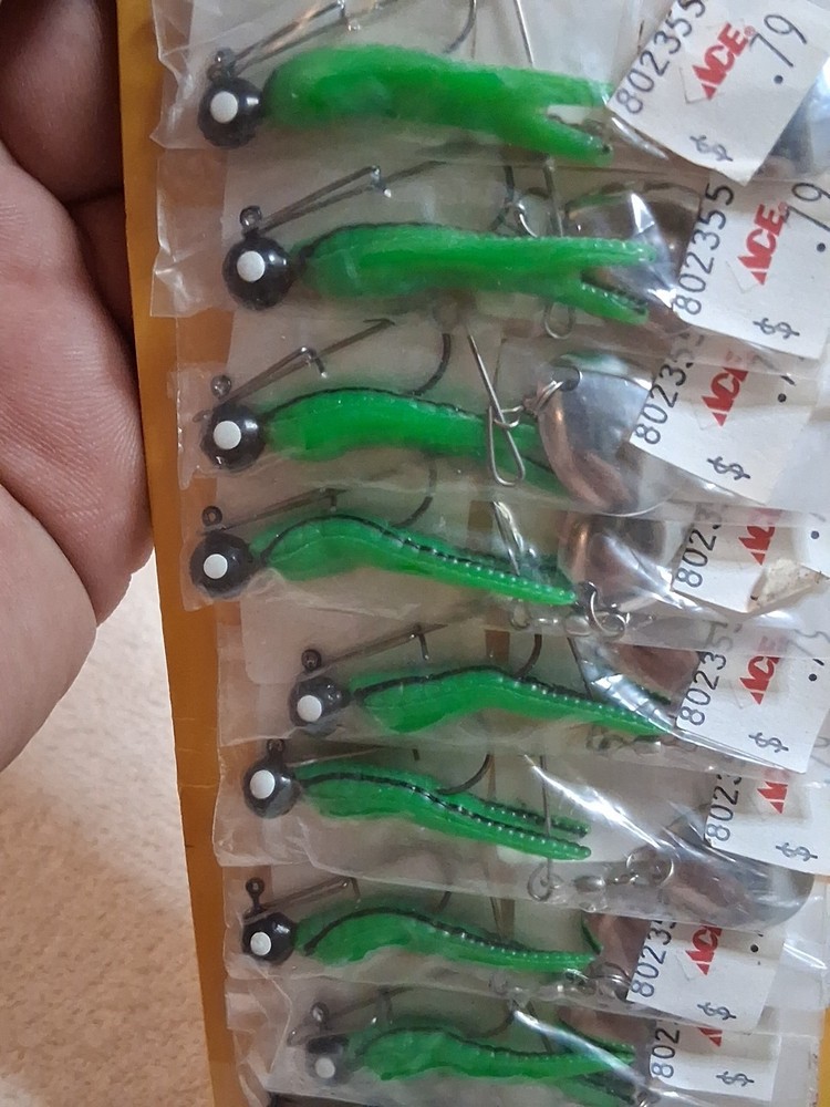 10- New Johnson Genuine Beetle Spin On Board