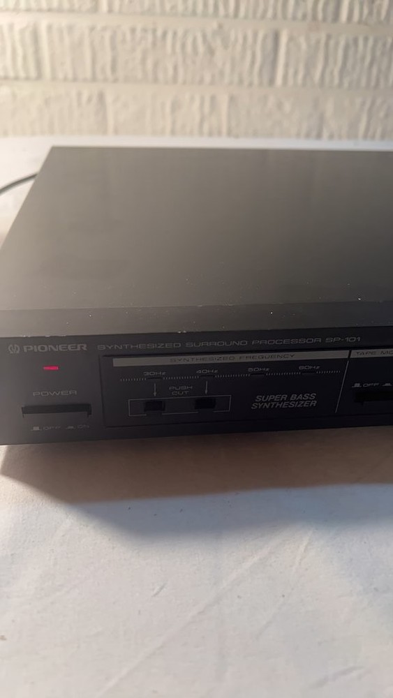 Pioneer SP-101 Synthesized Surround Processor