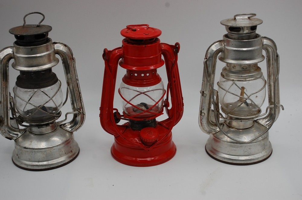 BARN LANTERNS 2 SILVER 1 RED 71/2 USED FOR SHOW