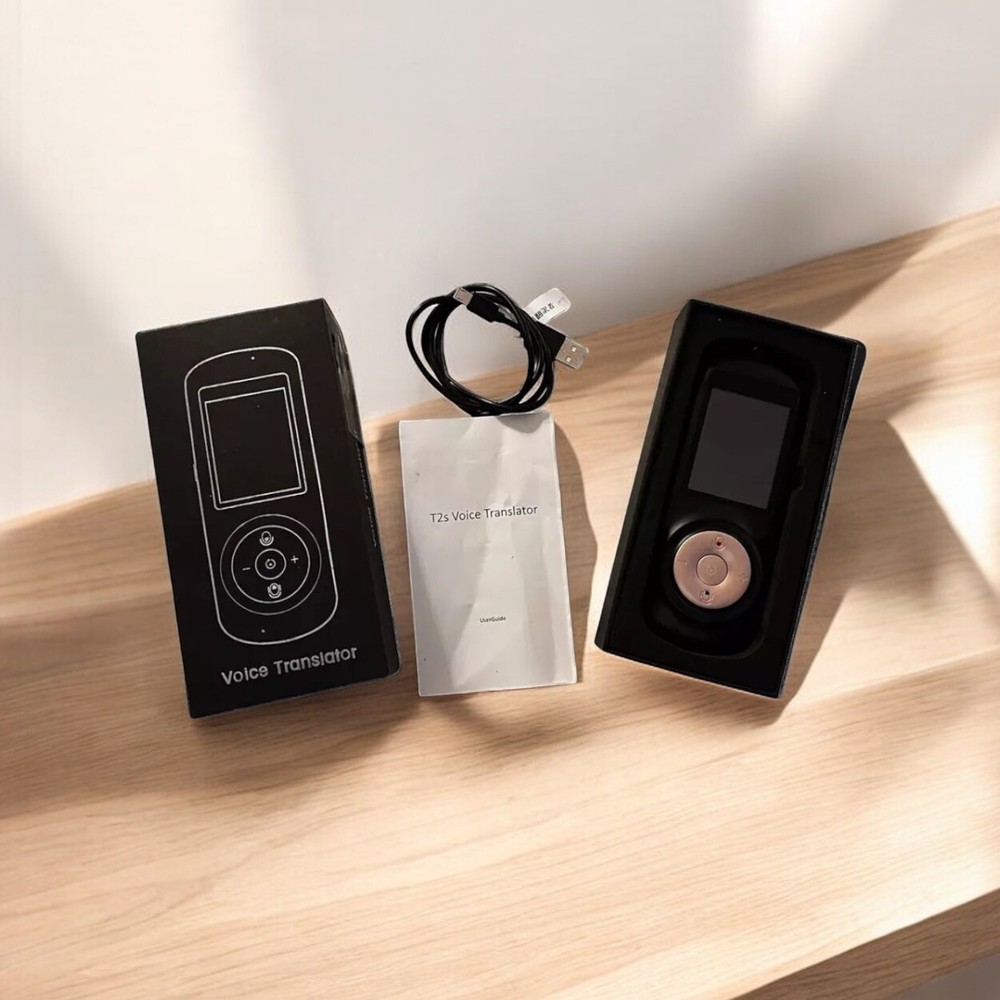 Vormor Device T2S Electronic Intelligent Voice Translator & USB Charging Cable