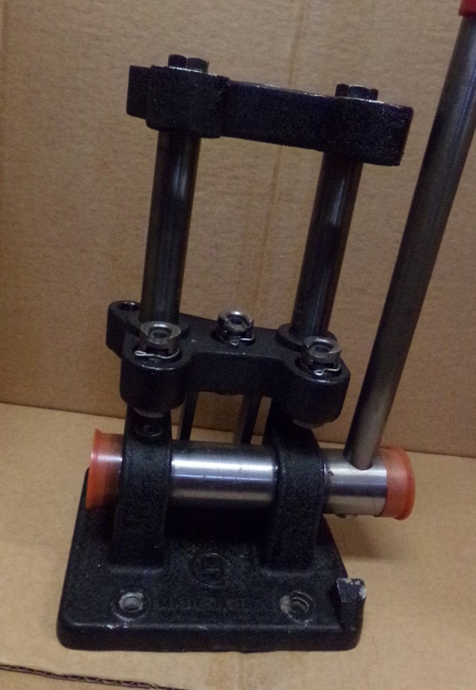 CH RELOADING PRESS MODEL CH333 'H' Press Vintage Reloading Press. Used Excellent