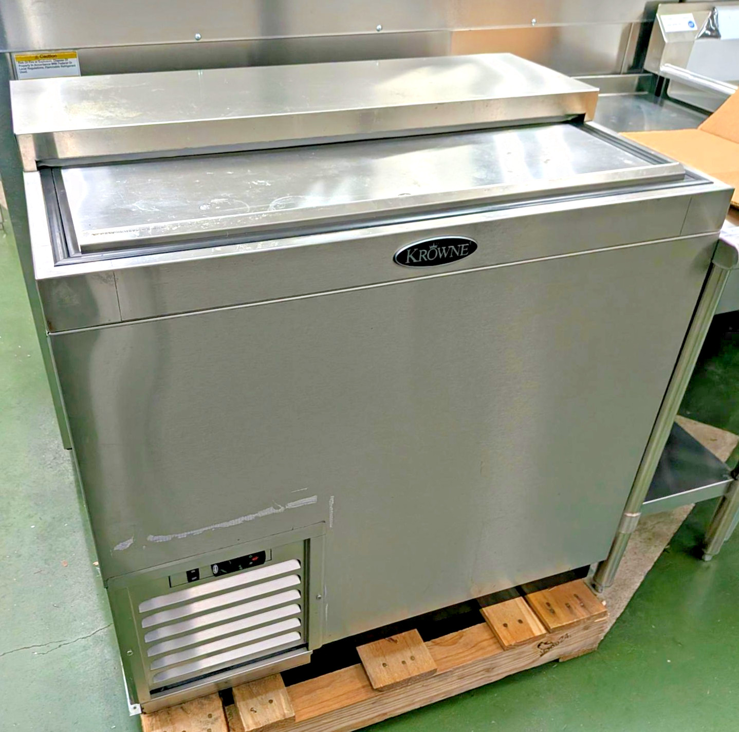 Krowne BC36-SS Bottle Cooler, Flat Top, 36 in. W x 24 in. D, Used