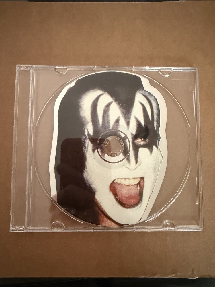 KISS Interview CD~Gene Simmons Ltd Edition Shaped Picture Disc CD UK #KISSCD1