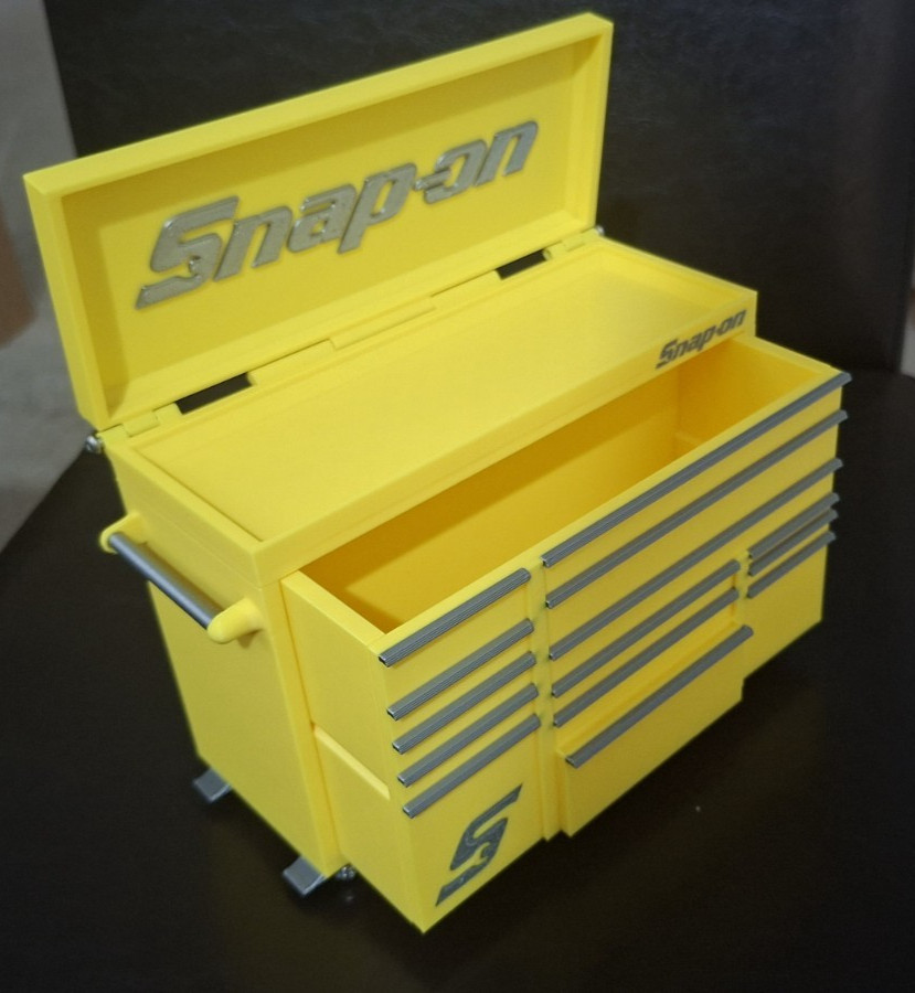 Snap-On Mini High Quality 3D Printed Toolbox (Yellow) (Silver)