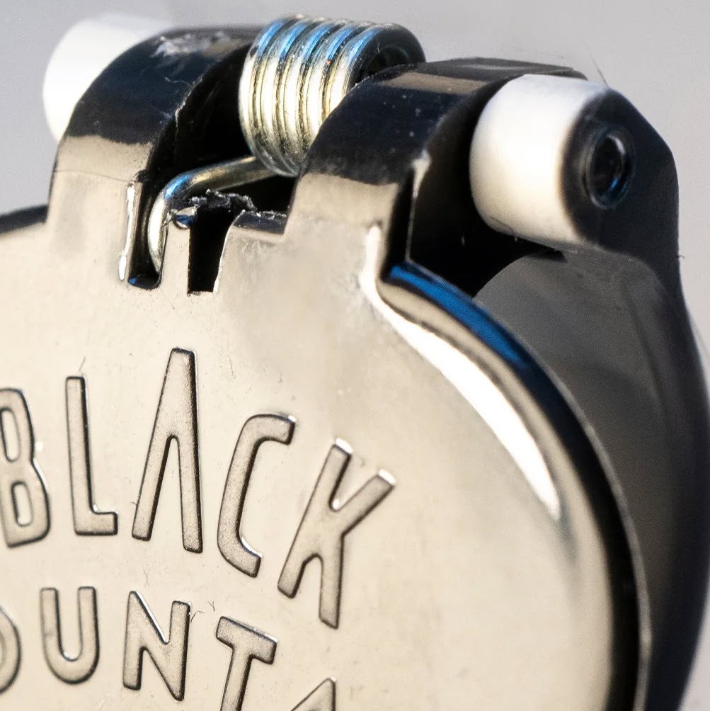 4X BLACK MOUNTAIN Spring Loaded Guitar Thumb Picks | Variety Pack Universal Fit