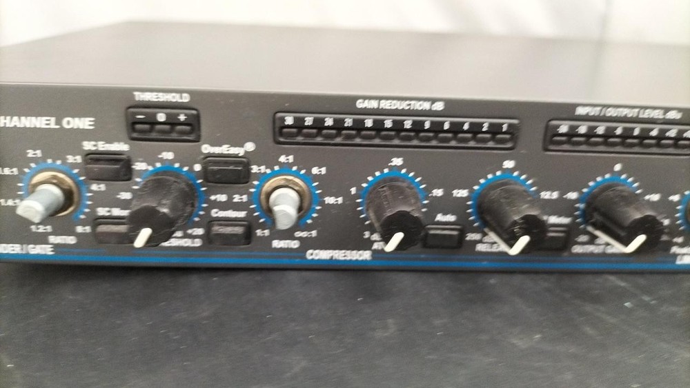 DBX 1066 Compressor