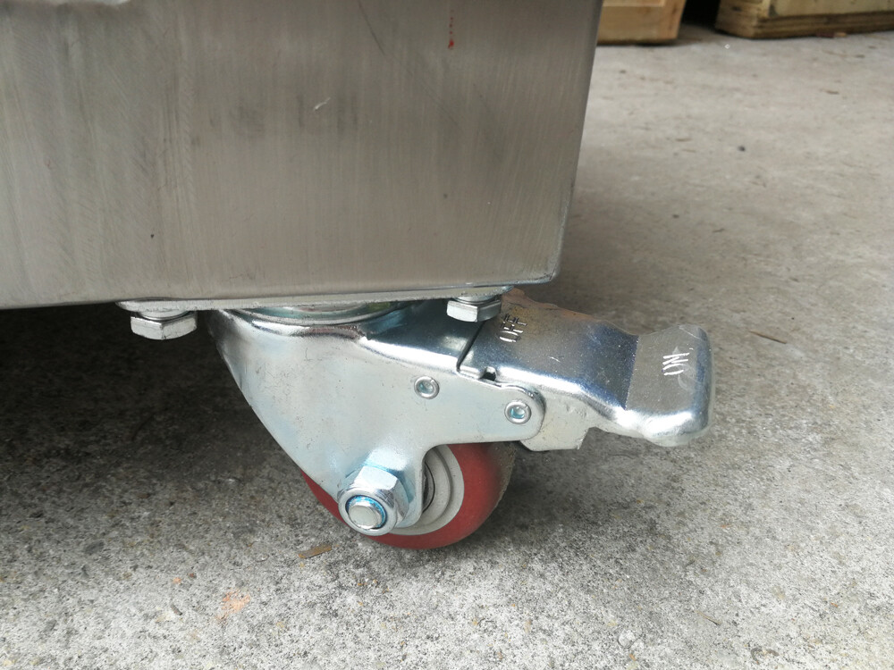 110V 26L Commercial Hydraulic Sausage Stuffer Filler SF260 with 3 Filling Nozzle