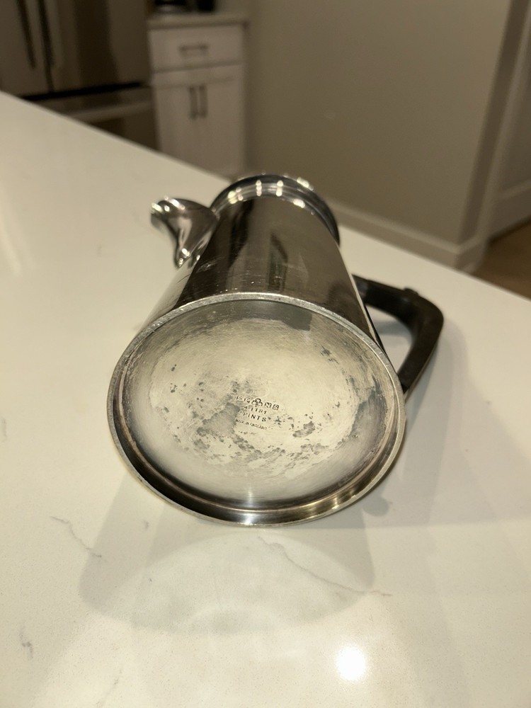 Art Deco Silver Plate 2 Pint Pitcher With Lid & Bakelite Handle 41191 England