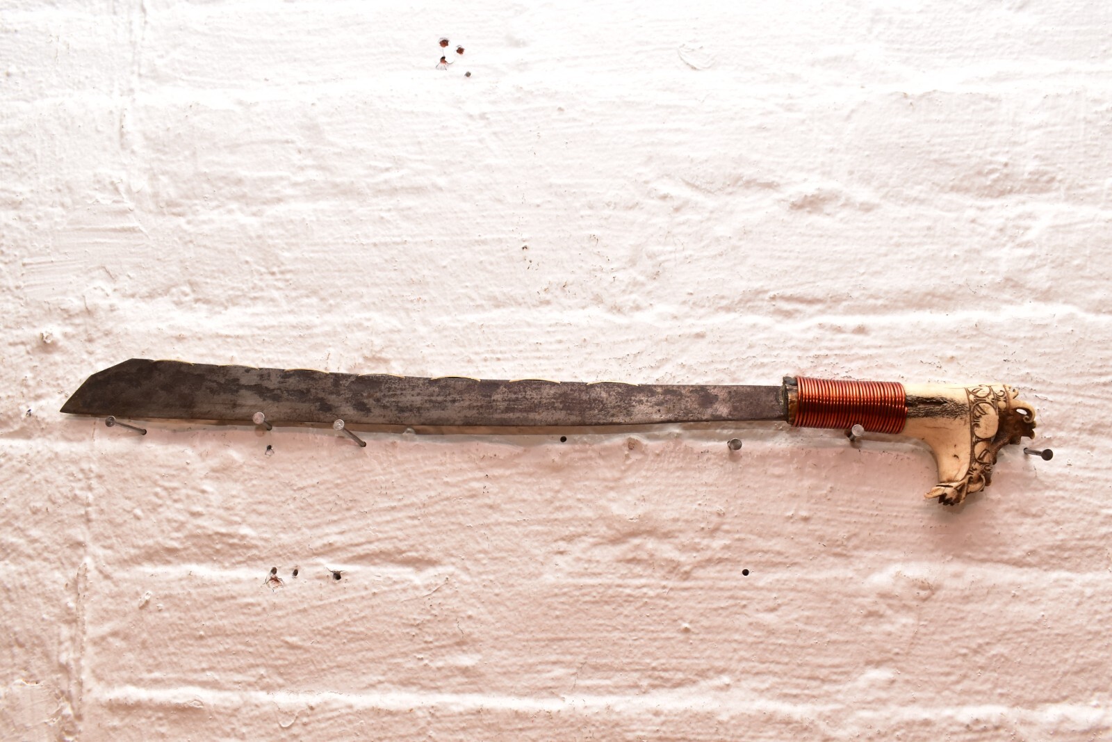 Old South East Asian Mandau Dayak Headhunters Sword Borneo Finely Carved Handle