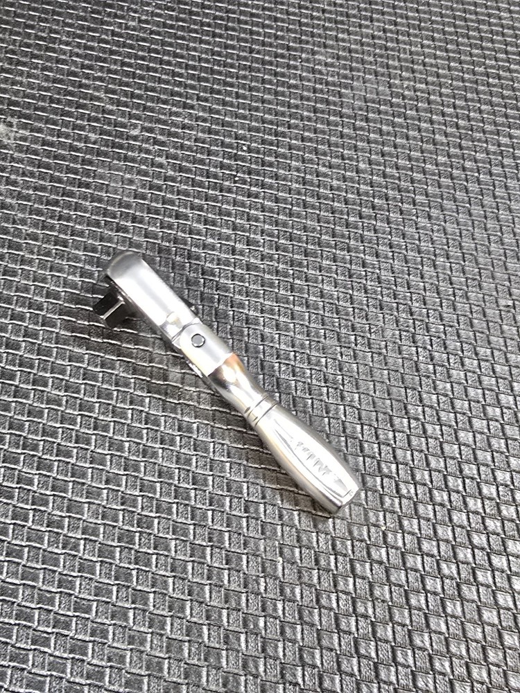 VIM Tools 1/4" Dr. Nano Flex Ratchet 3.5" NRF4