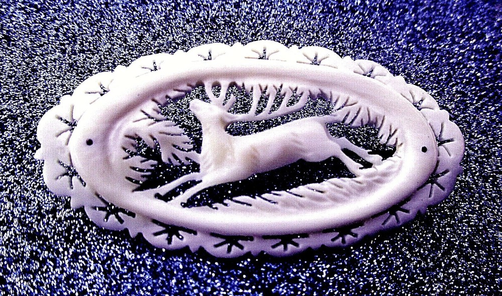 VICTORIAN BLACK FOREST ELK BROOCH - GERMANY