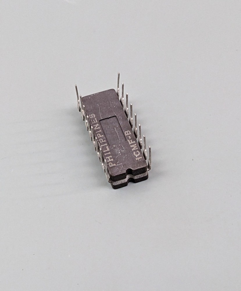 (2) Siliconix DG309AK 4 Circuit Analog Switch ICs, CMOS