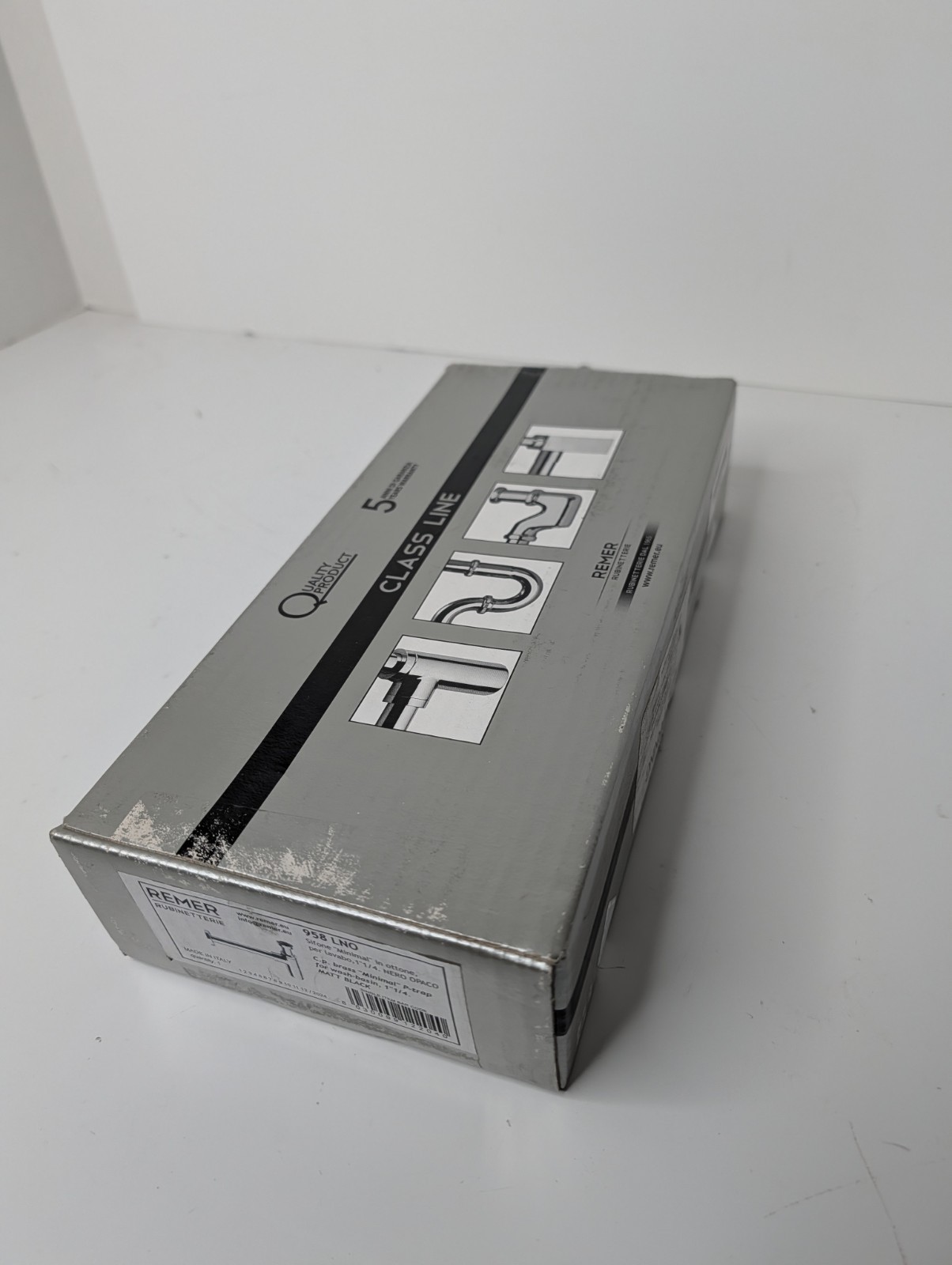 Nameeks Remer 958L-NO P-Trap with Round Flange, Matte Black