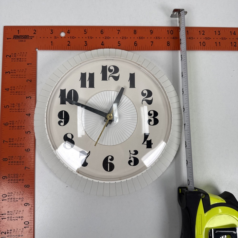 Vtg NOS Mid Century Kitchen Wall Clock Electric Decor