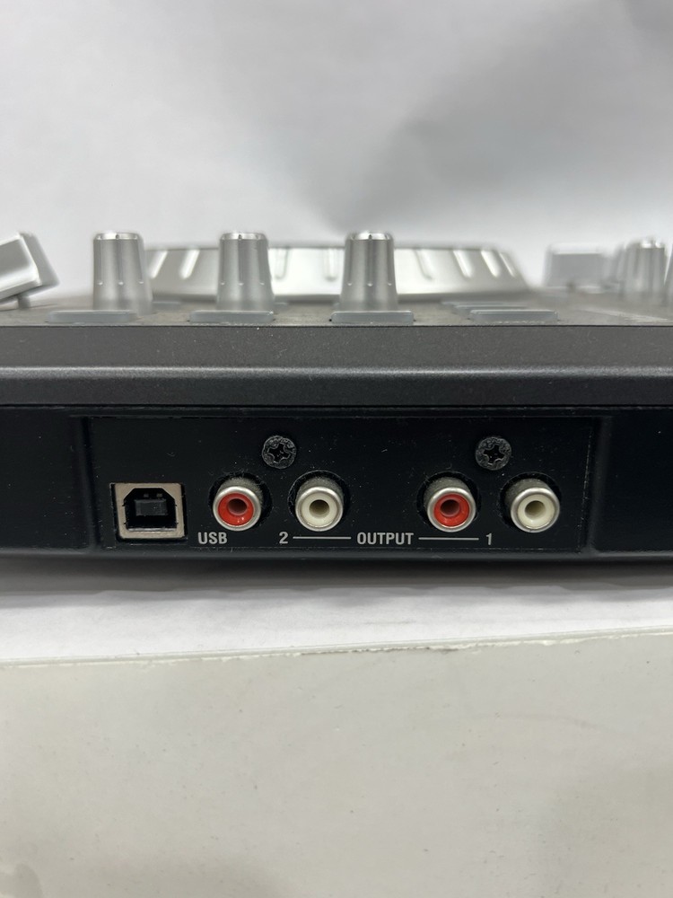 Numark Mixtrack Pro Digital DJ Controller