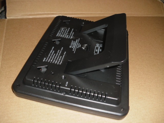 LA CROSSE ATOMIC CLOCK, LARGE DIGITS Model:C86279 +AC ADAPTER