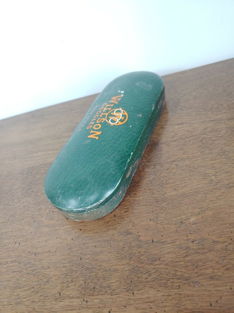 FANTASTIC VINTAGE WILLSON GOGGLES GREEN TIN CASE - EMPTY