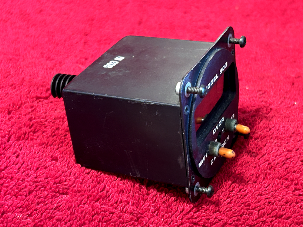 DAVTRON DVOR MODEL 903