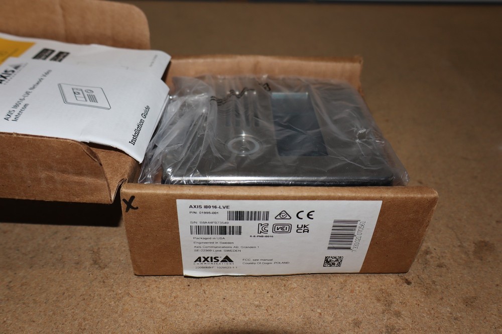 Axis I8016-LVE (01995-001) Network Video Intercom