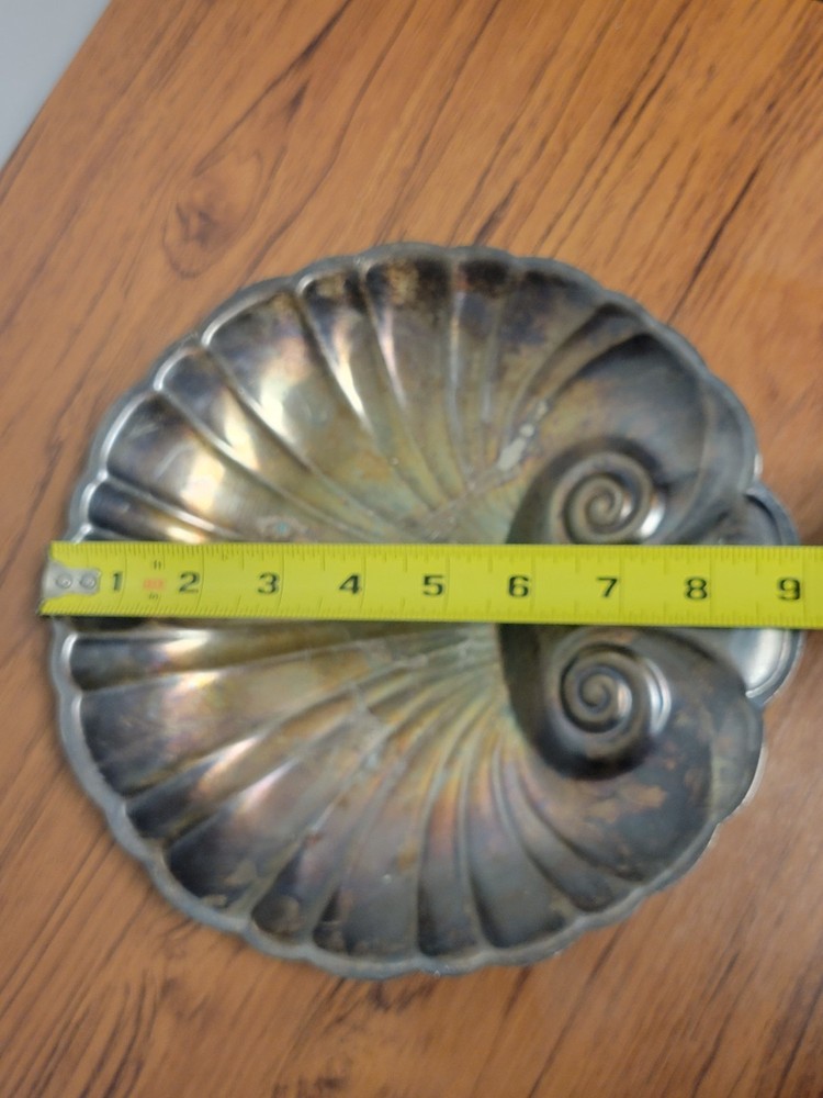 International Silver Company 9" Seashell Dish Platter Catch All Tray