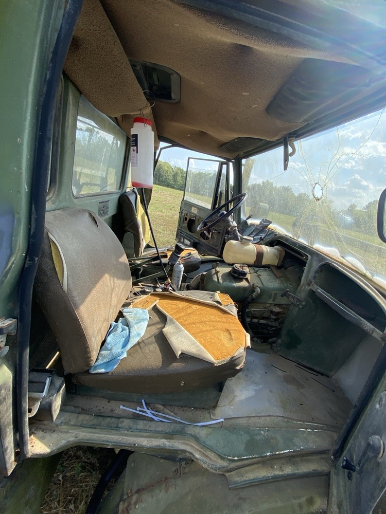 UNIMOG FLU419 Backhoe Loader 4WD