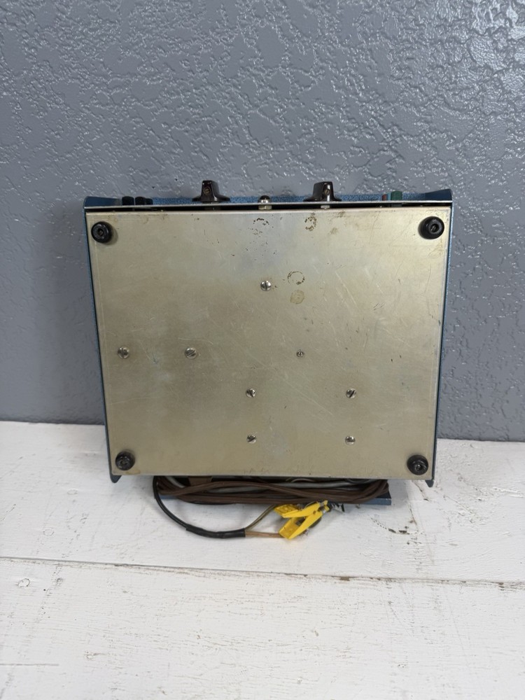Vintage Conar Instruments Model 680 TV Pattern Generator Turns On