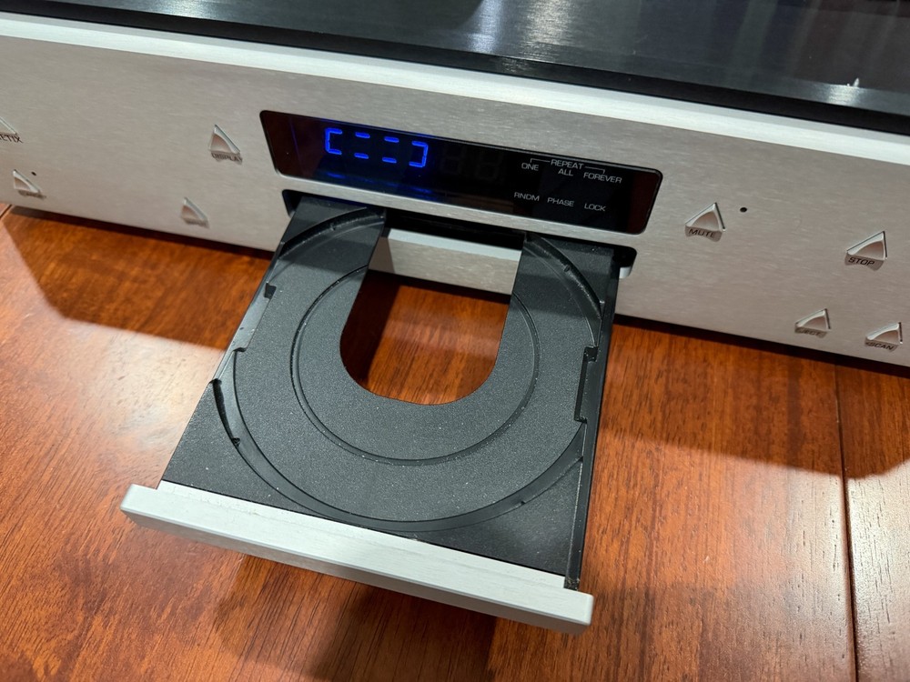 Aesthetix Romulus Eclipse CD Player / DAC - Excellent condition!