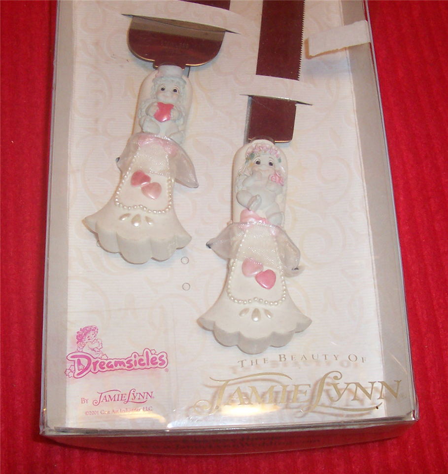 Dreamsicles Wedding Knife & Server