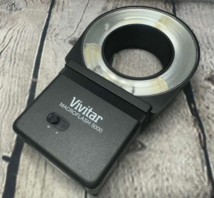 Vivitar 5000 Ring Light/Macro Flash