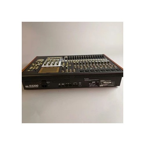 Korg D3200 32-Track Digital Recording Studio Desktop Recorder Good GP