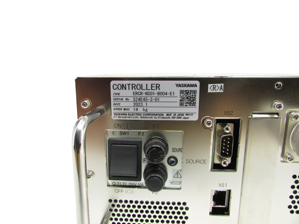 Yaskawa NXC100 ERCR-NS01-B004-E1 Robot Controller
