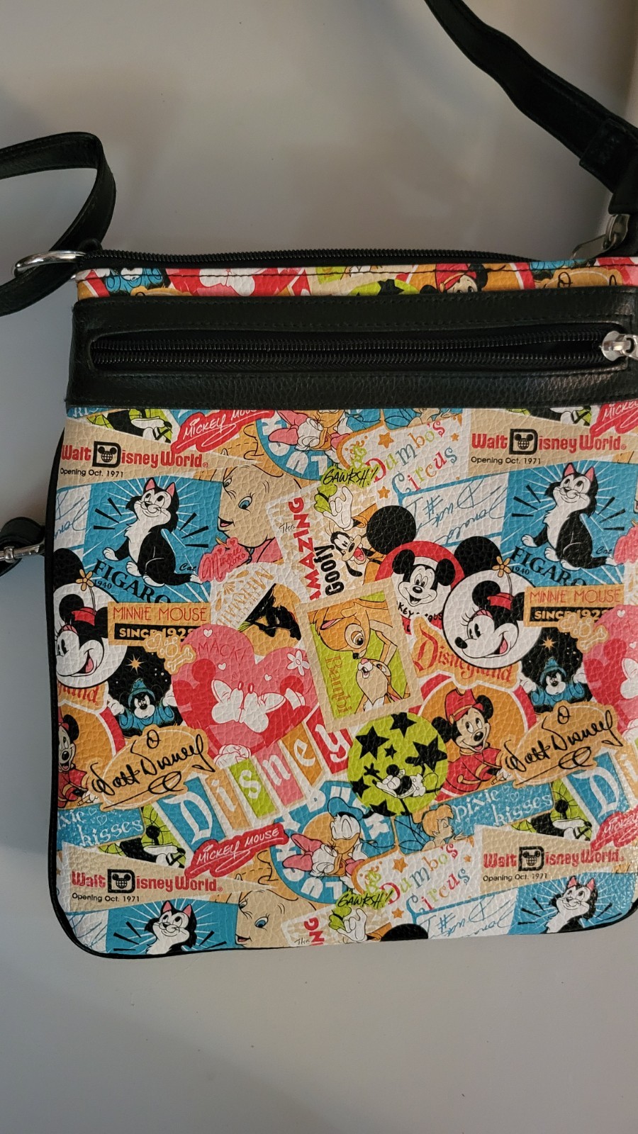 Disney Parks NWOT Retro Classic Disney Movies Characters Crossbody Bag