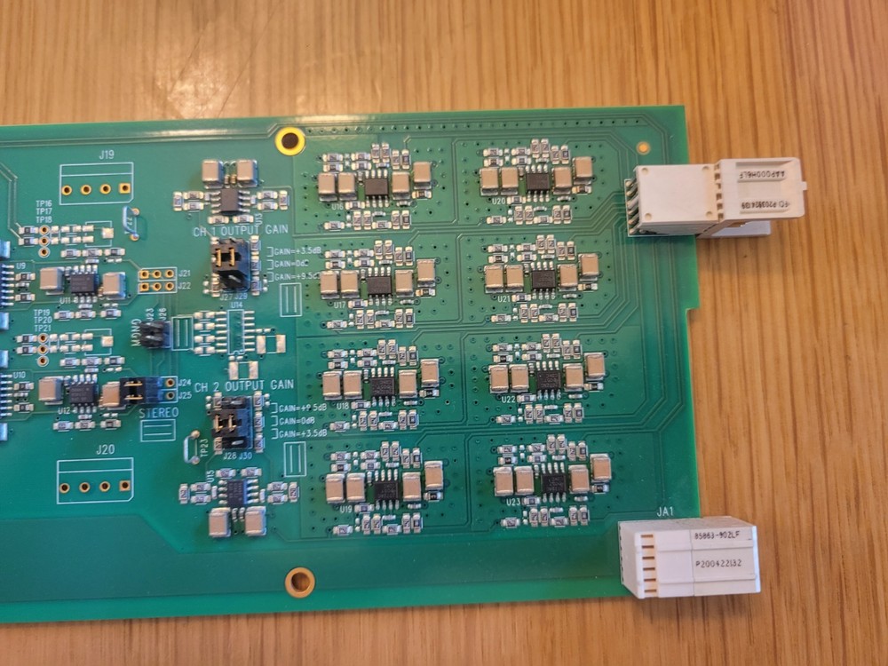 Evertz 7700ADA-AUD Balanced Analog Audio Distribution Amplifier + 3RU backplane