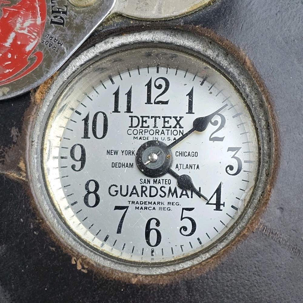 Detex Guardsman Watchclock in Leather Case w/ Key Winds & Runs Stamping Untested