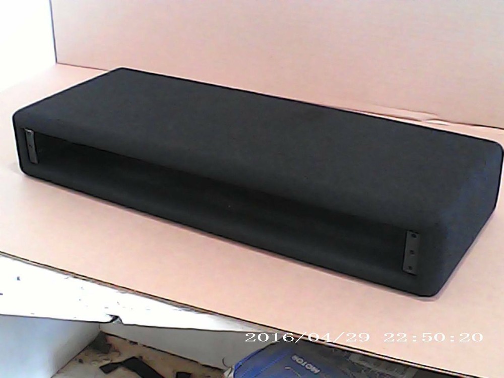 Pearson 1 space simple rack Black..... only 8 " deep !