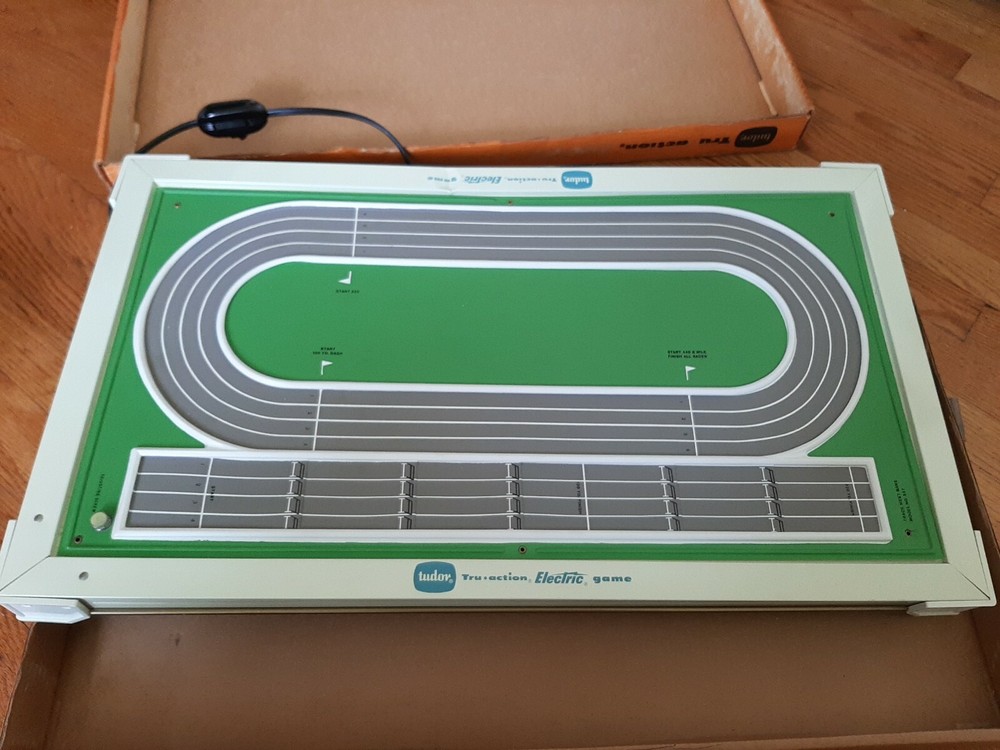 Tudor Electric Track Meet Game