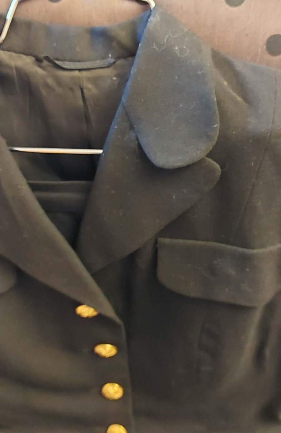 Vintage WWII US NavalThis Nurse Dress uniform, circa 1940's skirt and blazer