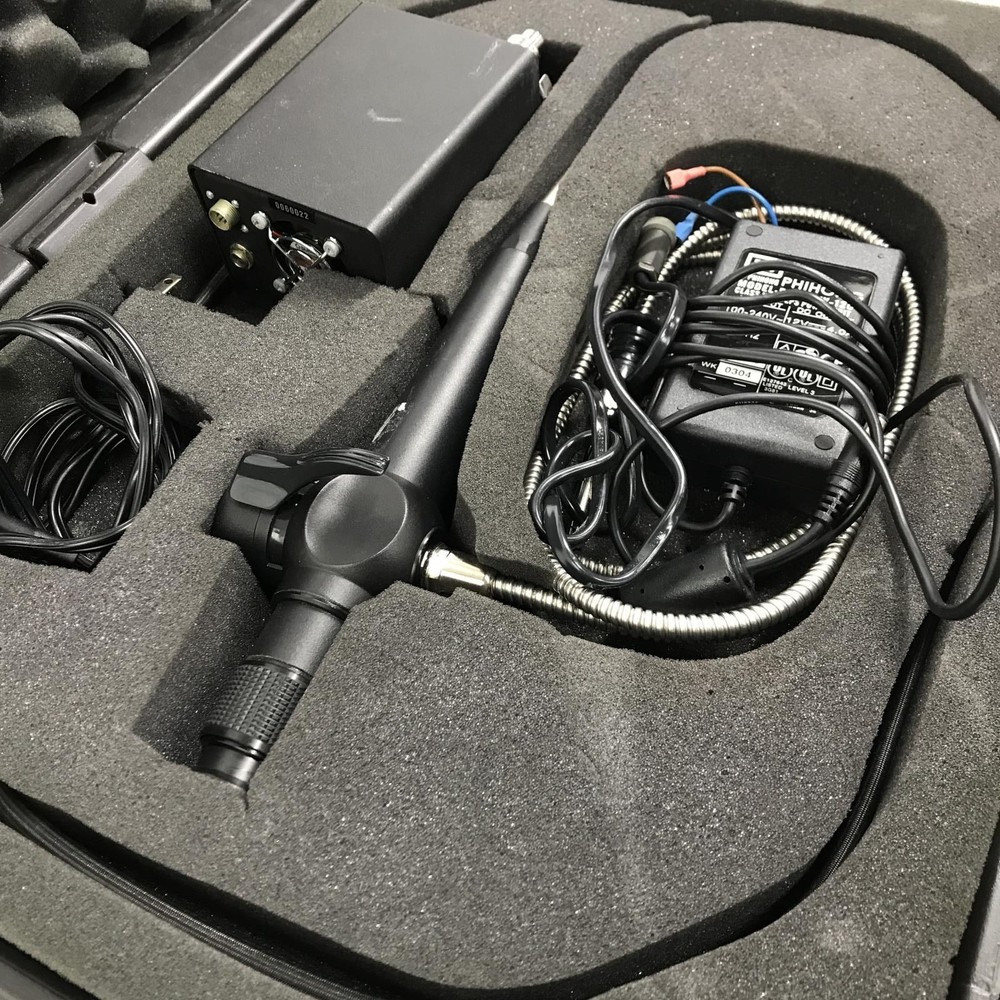 Unknown Brand Video Endoscope w/ Light Source & Case