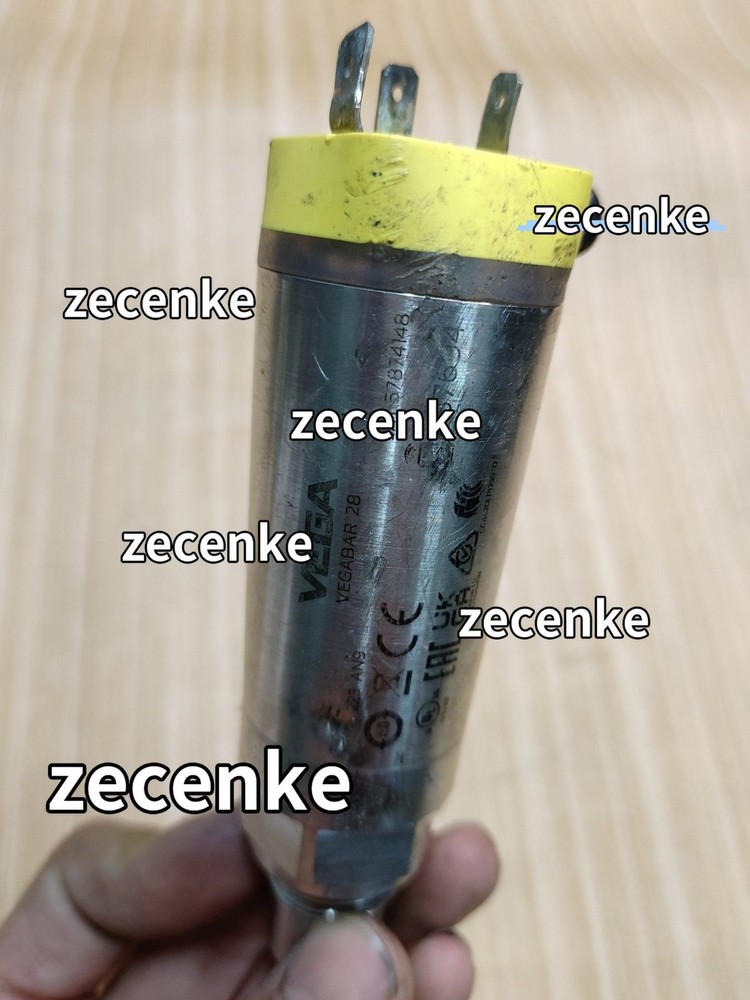 VEGA pressure sensor, model VEGABAR 28