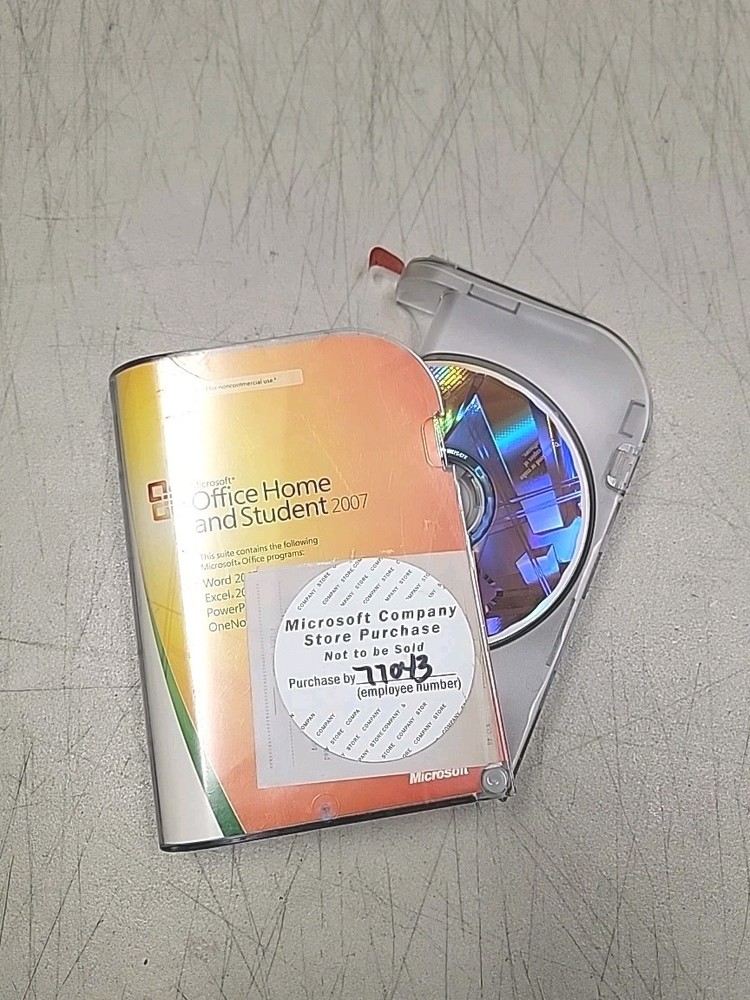Microsoft Office Professional 2007 Software Suite CD for Windows XP/Vista