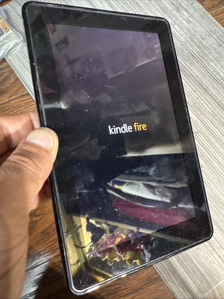 D01400 Amazon Kindle Fire 1st Gen 8GB Black Android Tablet Reset Works