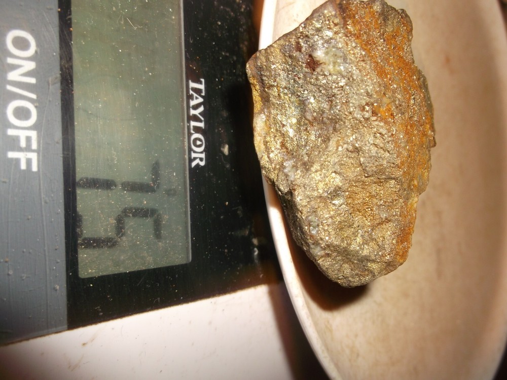 Gold, silver, copper, 75 grams samples ,ore high grade .