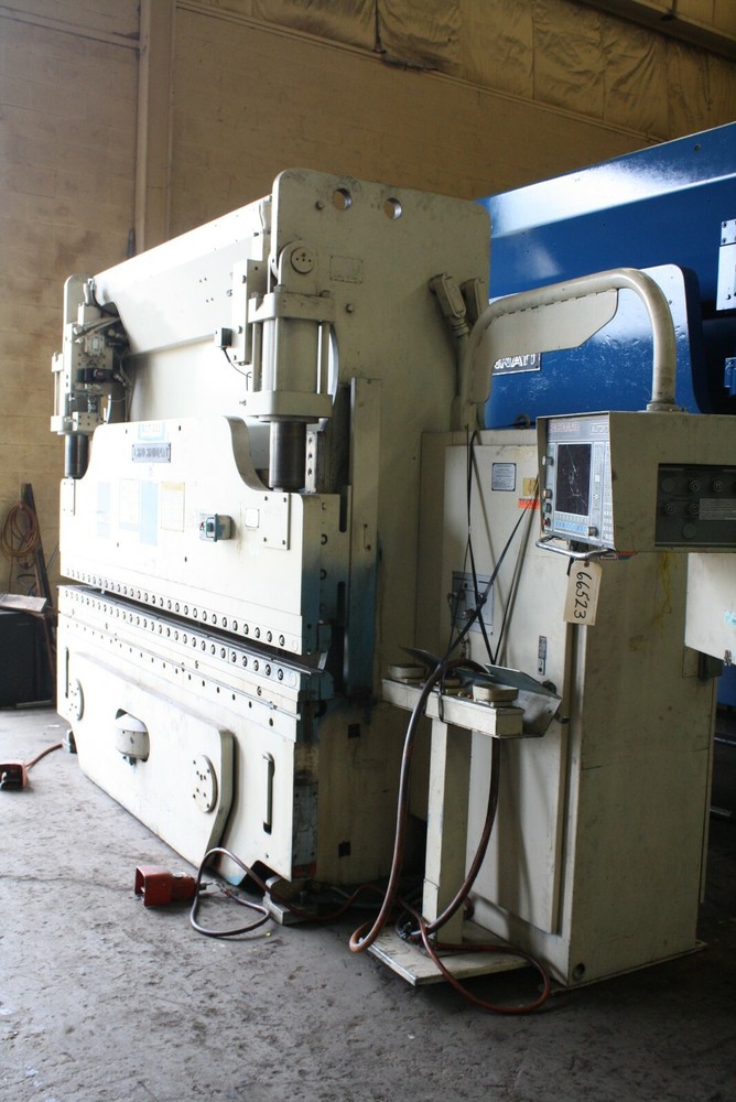 90 TON X 10' CINCINNATI AUTOFORM HYDRAULIC PRESS BRAKE: YODER #66523