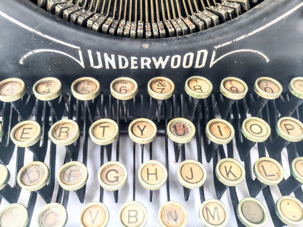 Underwood No. 5 Standard Typewriter