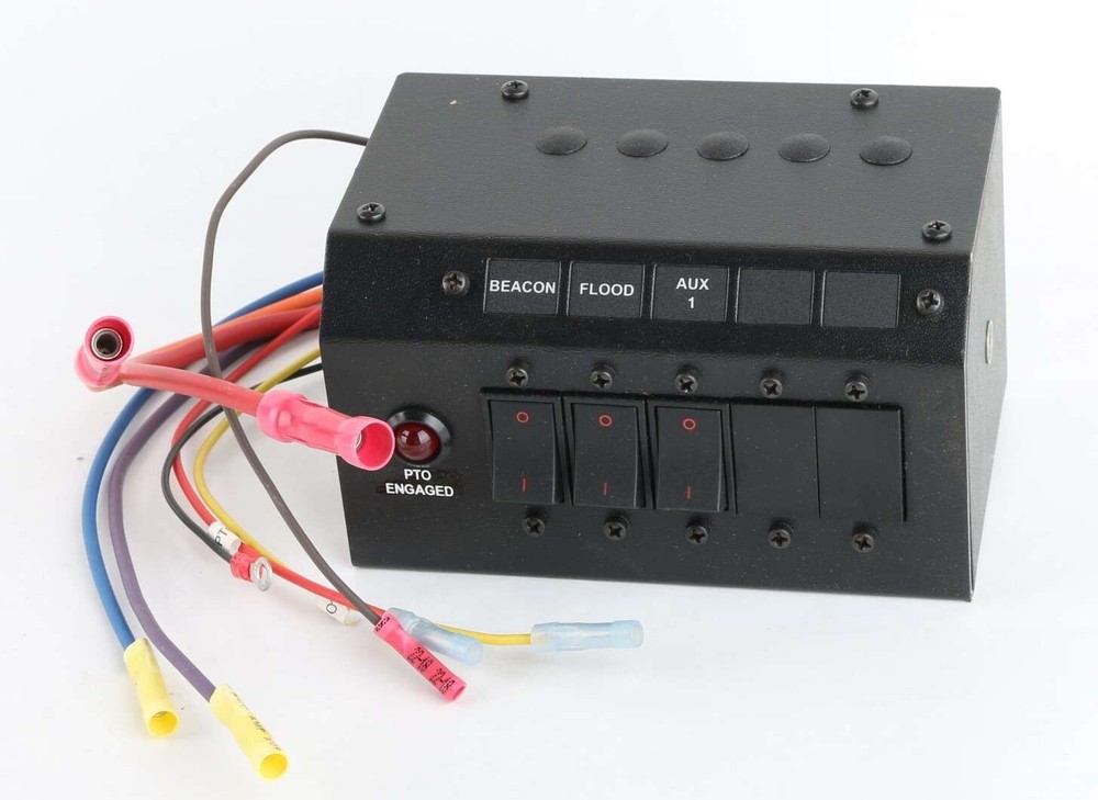 New 7870000053 JLG Switch Panel 3 Button in Dash