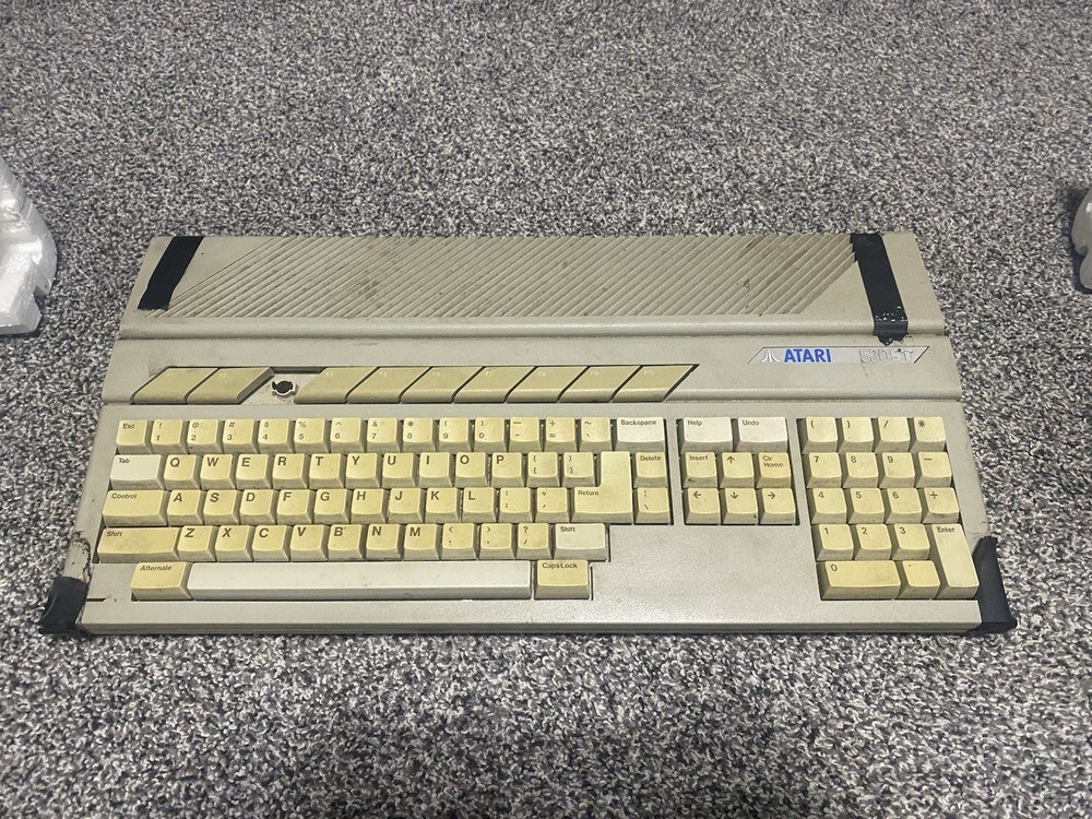 Vintage Atari 520ST Computer W/ Box - UNTESTED - Parts / Repair
