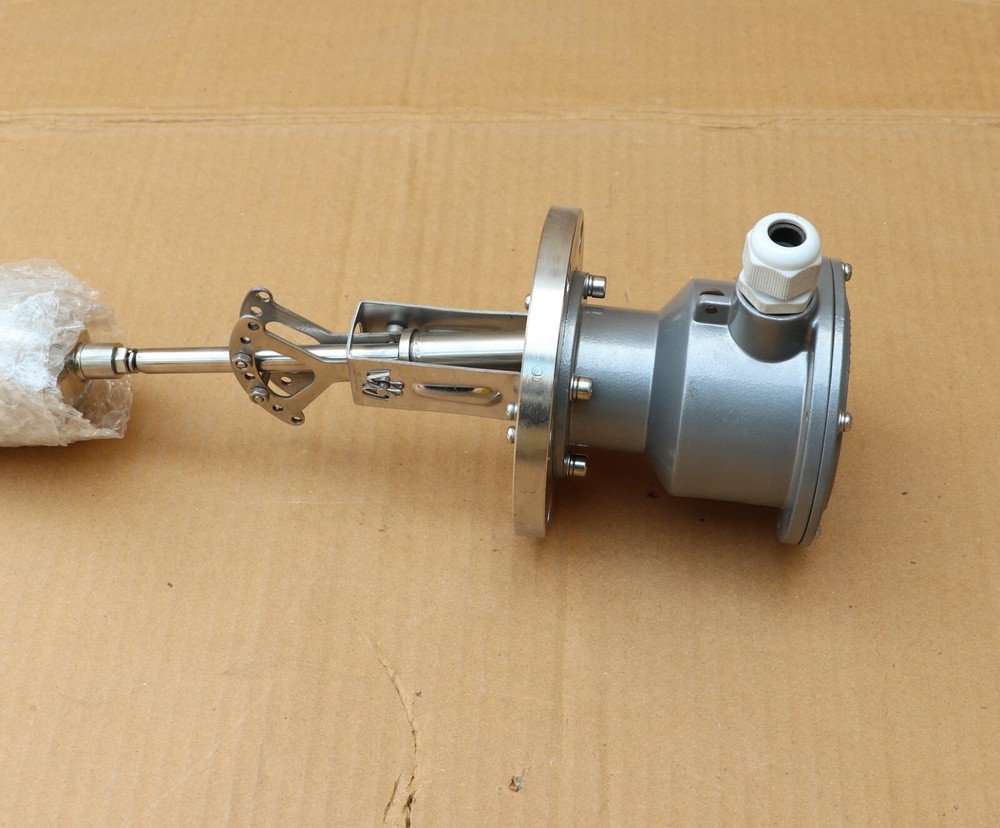 JIANGSU YUANWANG UQK-02-C FLOAT LEVEL CONTROLLER (2)
